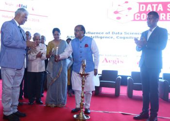 Data Science Congress 2018 graced by Shri Vijay Goel and Mr. Praveen Chakravarty