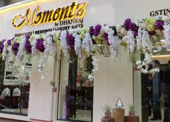 Dhanraj Jewellers unveils ‘THE MOMENTZ’,a new luxury gift showroom in Mumbai.
