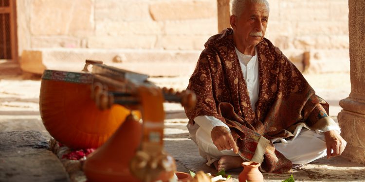 Naseeruddin Shah sir taught me his life-hack to look exhausted while shooting”, debutant Ritwik Bhowmik
