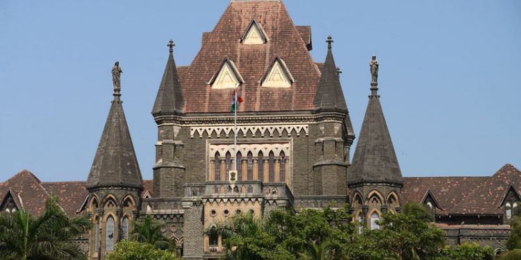 Bizman’s wife serves defamation notice against a reputed newspaper
