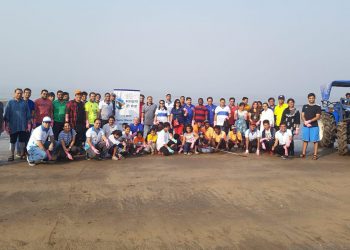 On the occasion of the 71st Republic Day, Export-Import Bank of India organized a beach clean-up drive at Juhu Beach Mumbai.