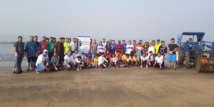 On the occasion of the 71st Republic Day, Export-Import Bank of India organized a beach clean-up drive at Juhu Beach Mumbai.