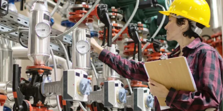 “Revolutionizing Industrial Manufacturing Processes: The Impact of Commercial Boilers”
