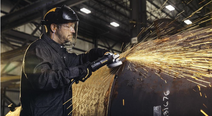 “Precision and Accuracy in Metal Forming and Fabrication: Key Factors for Success”