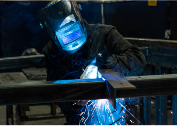 “Metal Fabrication for Renewable Energy: Forging a Greener Future”