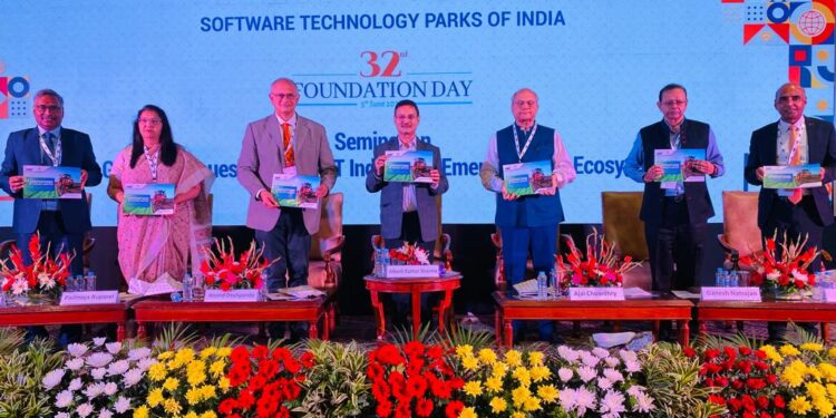 STPI organizes seminar on growth avenues for Indian IT industry & emerging tech eco-system on its 32nd Foundation Day
