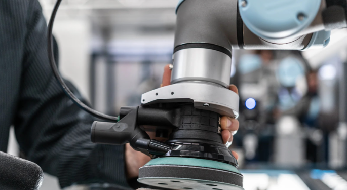 Unveiling the Magic: Surface Modification Techniques for Enhanced Biocompatibility