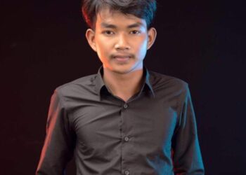 Cambodian Sorm Sokpha rising star as a content creator and cameraman