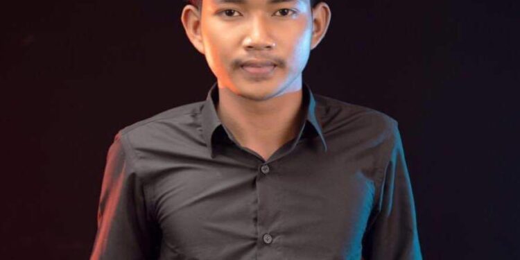 Cambodian Sorm Sokpha rising star as a content creator and cameraman