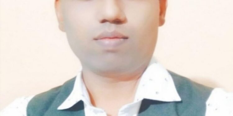 Author Sher Singh wrote a beautiful Hindi song ‘Har pal har ghari’ in just 30 seconds