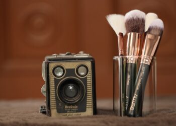 Allure Cosmetics Revolutionizes Beauty Tools and Conquers the Offline Market Amidst Industry Surge