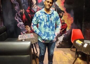 Aftab Dawa: Empowering Students Through Blogging and YouTube