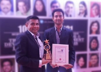 factoHR’s Odyssey: First Bootstrapped HRTech Company to Cross 2.6 Million Users