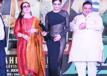 “Khushi Mukherjee: Redefining Entertainment with Fearless Determination”