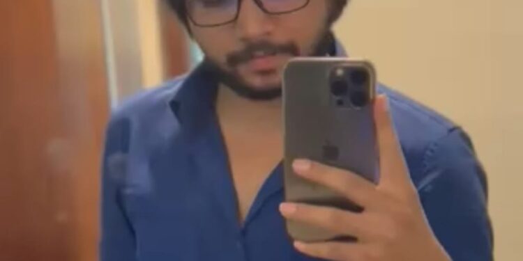 18 year old software developer, got above struggles to Create his company – CSExplained