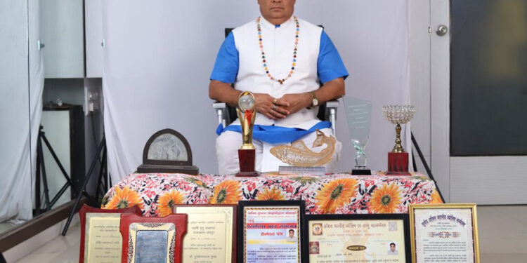 Pandit Prakash Joshi, Top Astrologer in Ahmedabad, Foretells Political Triumphs and Sporting Victories