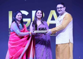Parmanu Defence Academy Triumphs as Best Defence Academy in North India, Honored by Padma Shri Madhuri Dixit