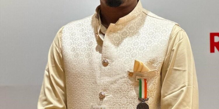 Indian Scientist Dr. Hemachandran Ravikumar Awarded Karmaveer Chakra Medal-2023: Global Recognition for Outstanding Scientific Contributions