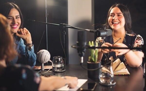 How Corporate Podcasts Spark Conversations and Transform Organisations