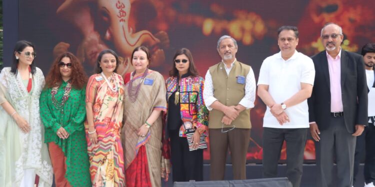 Artisan Sutra an initiative by the Rotary Club of Mumbai Elegant organized Exhibition, inaugurated by MLA Ameet Satam