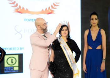 Aarti Dahiya, Architect at Global Bank, Pune won Mrs Maharashtra State Ambassador.