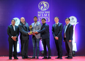 “Ezzy Group’s Double Win: CMD – Dr. Idris Bohra shines bright with dual awards in the agriculture industry.”