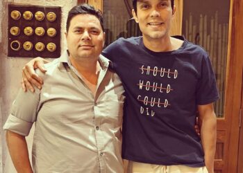 Veer Savarkar: Randeep Hooda Shines in the Story of an Unsung Revolutionary co-produced by Anwar Ali