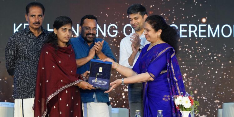 ‘GRIHA SOBHA’ achieves the milestone of handing over first 100 homes for free to women-led underprivileged families, of the promised 1000 homes