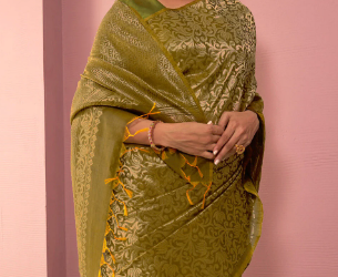 Handwoven Sarees – Keeping Traditions Alive in Style