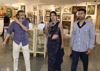 Exploring India’s Cultural Tapestry: Sangram Singh and Payal Rohatgi Marvel at Tuli Research Centre for India Studies’ Exhibition