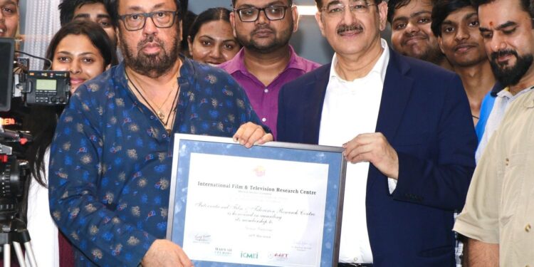 Masterclass in Filmmaking: Pankaj Parashar’s Transformative Workshop at AAFT
