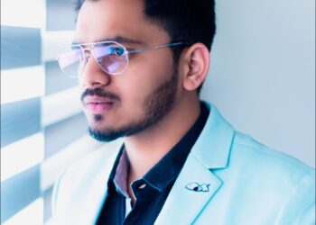 Logographi’s Founder Suresh Goyal Revolutionizes Design and Printing Industry