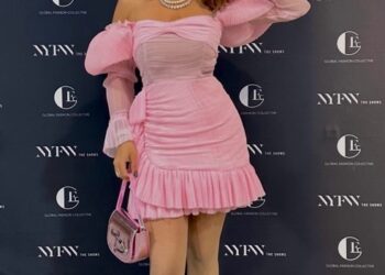 India’s first influencer Aksho leads digital beauty by advocating diversity