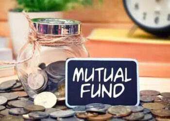 Maximising Returns: How To Choose the Right Mutual Fund for Your Investment Goals