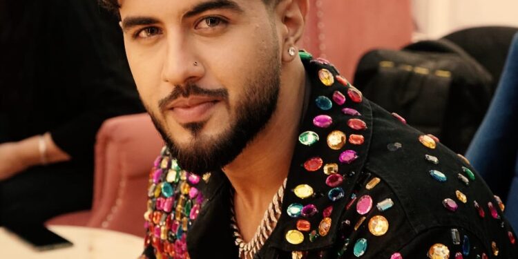 The Charm of Singer Honeyjeet Singh: Taking Over as a Sensational Crush in the Music Industry with His Debut Song “Baby Don’t Ditch Me”
