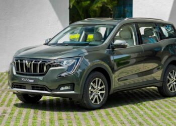 Fast Forward to The Big League Say Hello to Mahindra XUV700’s Fully-loaded AX7 Range now starting at ₹19.49 Lakh
