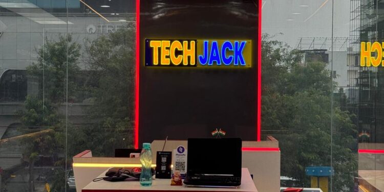 TechJack.in: Level Up Your Tech Game with Unbelievable Deals!