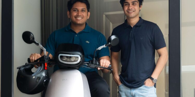 Rentkar deploys 1000+ Electric Scooters, suggests why should one switch to their Zero Commitment, Easy service, Emi Competitive subscription model