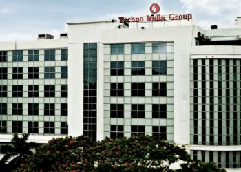 Techno India University Launches Revolutionary Engineering Programs with Paid Internships and Advanced AI Training