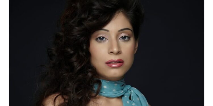 Anjouri: The HR Manager Who Walks the Ramp with Style and Confidence, Upcoming Bollywood Actress