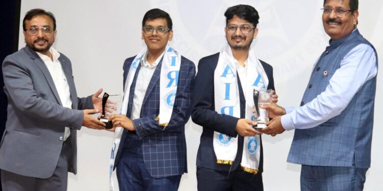 Acquire new technology and always be updated: CA Kabra