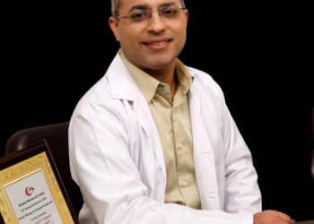 Ozone Therapy vs Steroids: A Comprehensive Comparison by Dr. Samir Nayyar