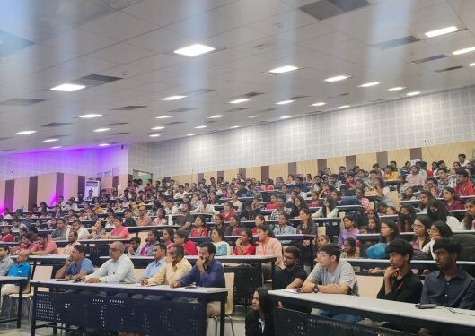 Admissions Open to IHub-Data’s 6-month Student Training Program on AI/ML at IIIT Hyderabad